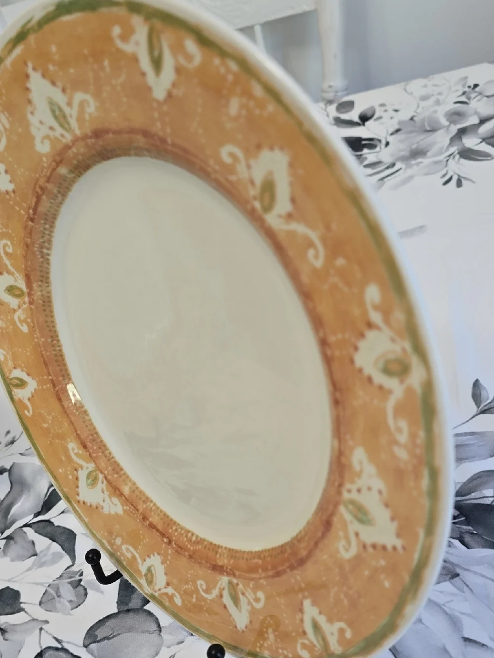 Pier 1 Set Of 2 Earthenware Moroccan Plates England